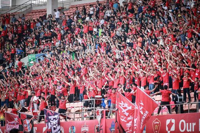 孙铭徽25+11胡金秋21分 广厦6人上双轻取同曦